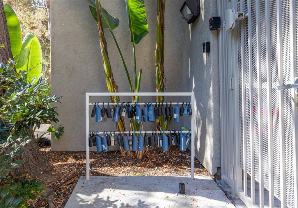 Avenue One (AVE1) - Residential Lease