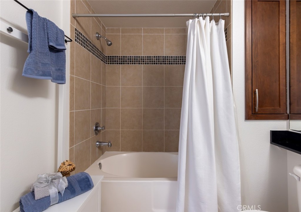 Avenue One (AVE1) - Residential Lease