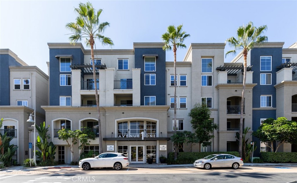 Avenue One (AVE1) - Residential Lease