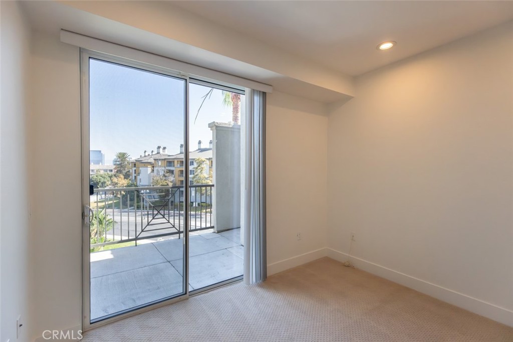 Avenue One (AVE1) - Residential Lease