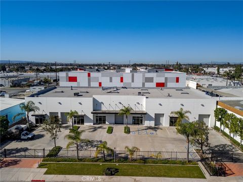 Photo of 15939 Illinois Ave, Paramount, CA 90723 (MLS # OC26029418)