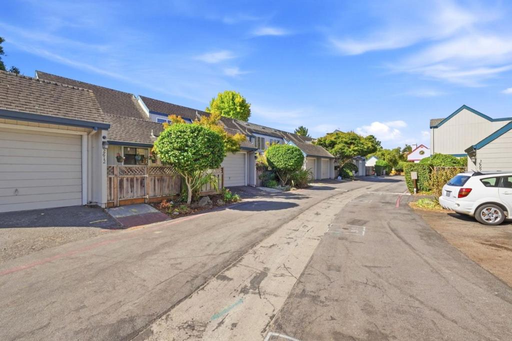 2603 Mallory Lane