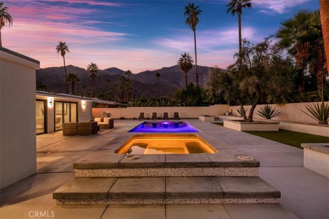 Photo of 218 E Ocotillo Ave, Palm Springs, CA 92264 (MLS # PW26187929)