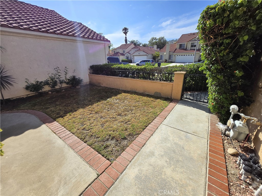25632 Salerno Way