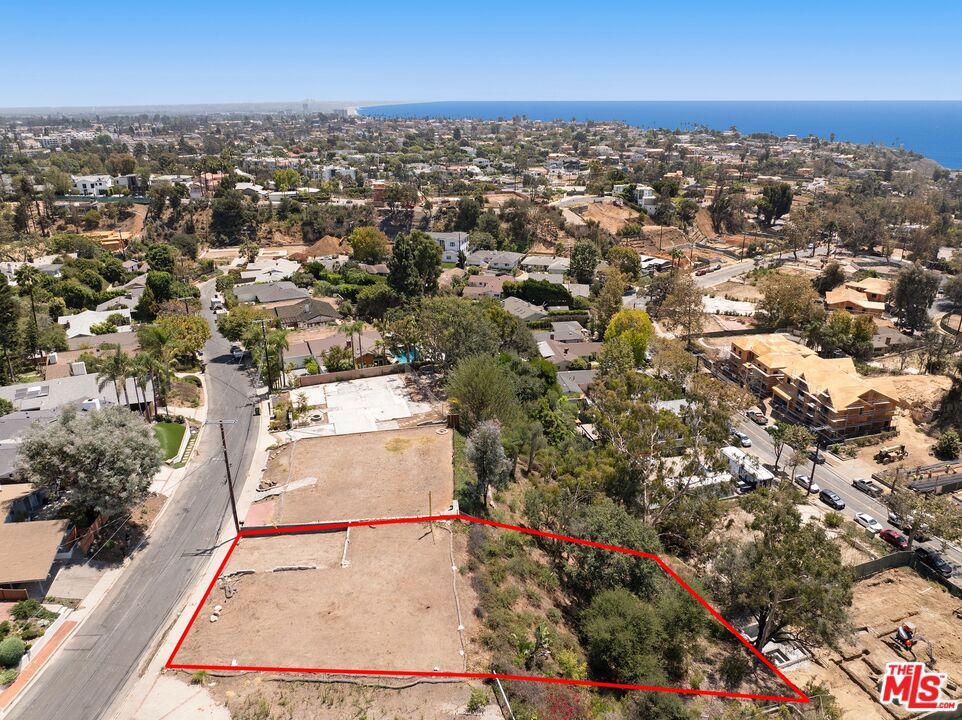 1067 Las Pulgas Road