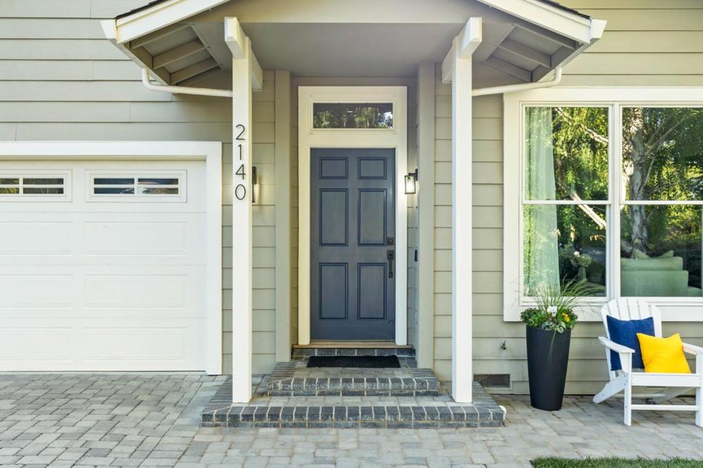 2140 Monterey Avenue, Menlo Park CA 94025