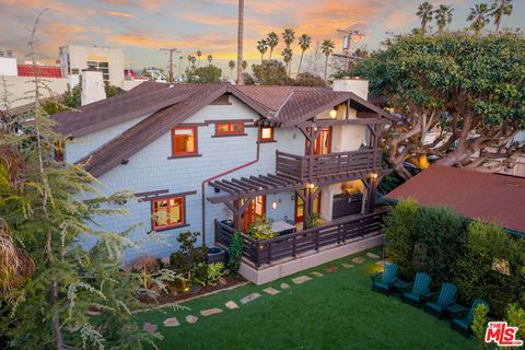 706 Navy Street Santa Monica CA 90405