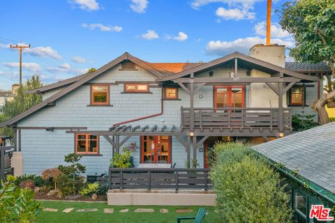 Properties 1 706 Navy Street Santa Monica CA 90405