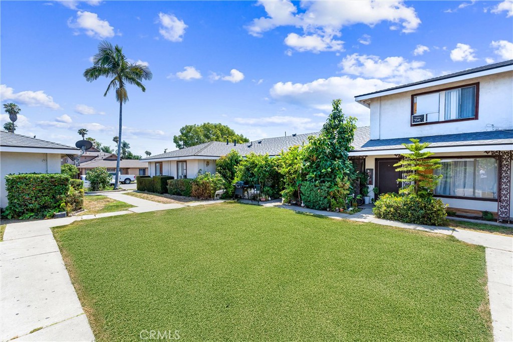 3043 Topaz Lane