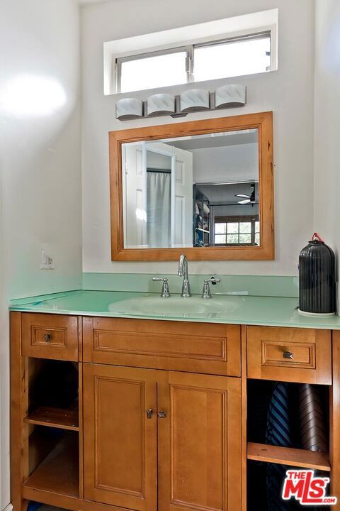 Tiny photo for 4151 Terraza Drive, Los Angeles, CA 90008 (MLS # 25618005)