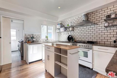 Tiny photo for 4151 Terraza Drive, Los Angeles, CA 90008 (MLS # 25618005)