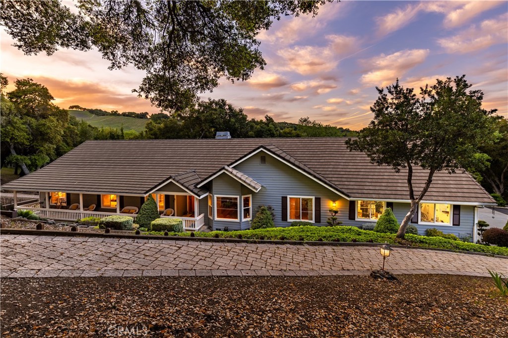 9200 Santa Cruz Road