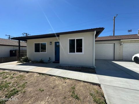 Photo of 1421 Sequoia Avenue, Simi Valley, CA 93063 (MLS # 226001337)