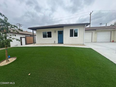 Photo of 1421 Sequoia Avenue, Simi Valley, CA 93063 (MLS # 226001337)