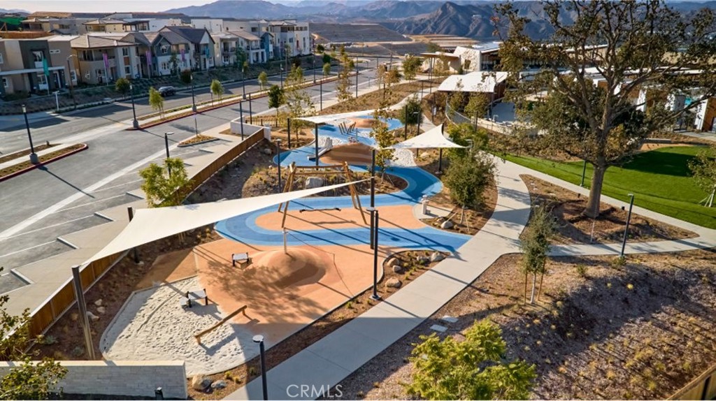 Jewel at Valencia - Residential