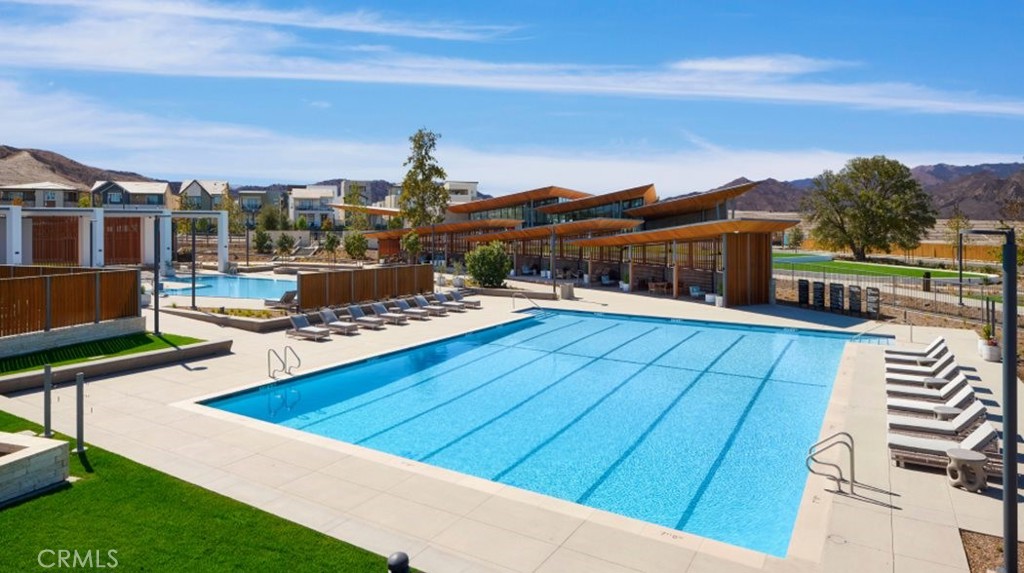 Jewel at Valencia - Residential