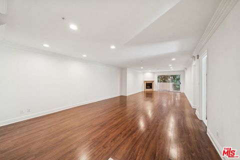 Photo of 1508 Greenfield Avenue #106, Los Angeles, CA 90025 (MLS # 26636661)