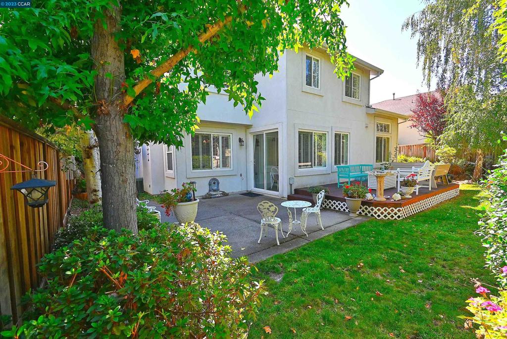 GREYSTONE RANCH - Residential