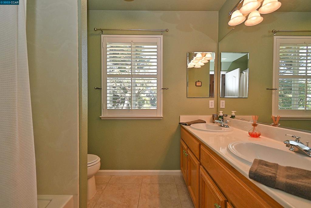 GREYSTONE RANCH - Residential