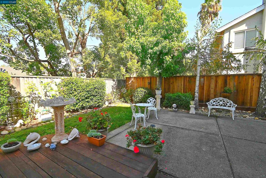 GREYSTONE RANCH - Residential