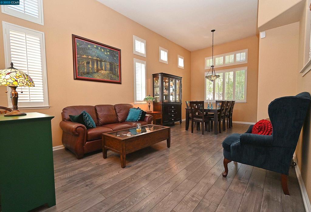 GREYSTONE RANCH - Residential