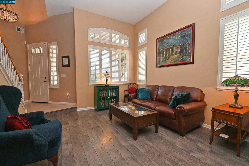 GREYSTONE RANCH - Residential