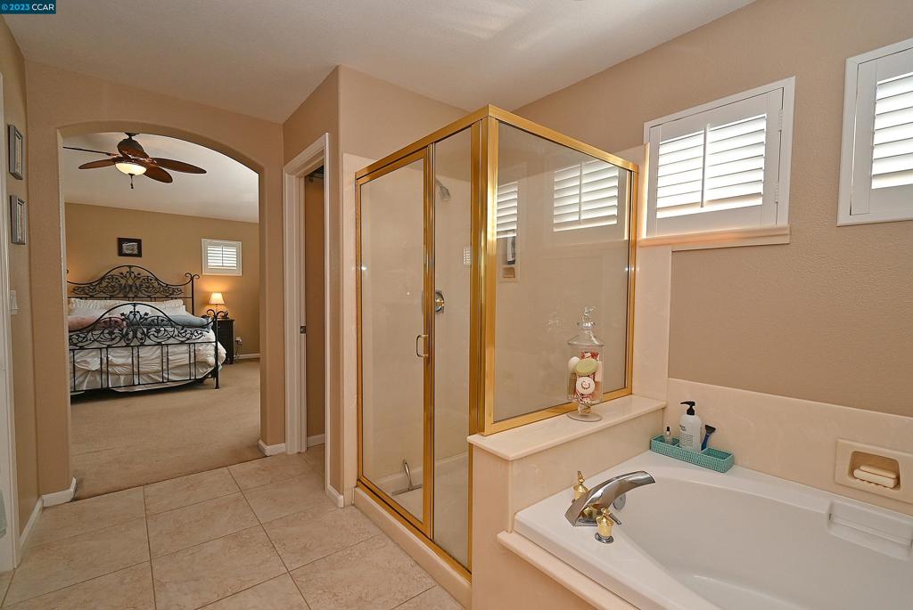 GREYSTONE RANCH - Residential