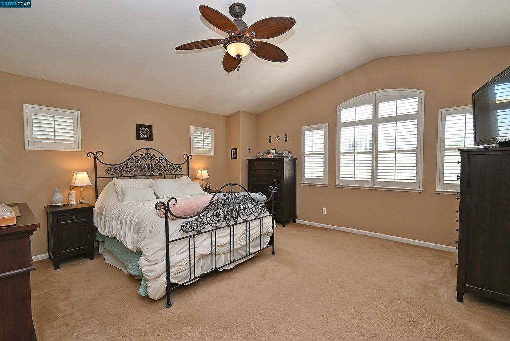 GREYSTONE RANCH - Residential