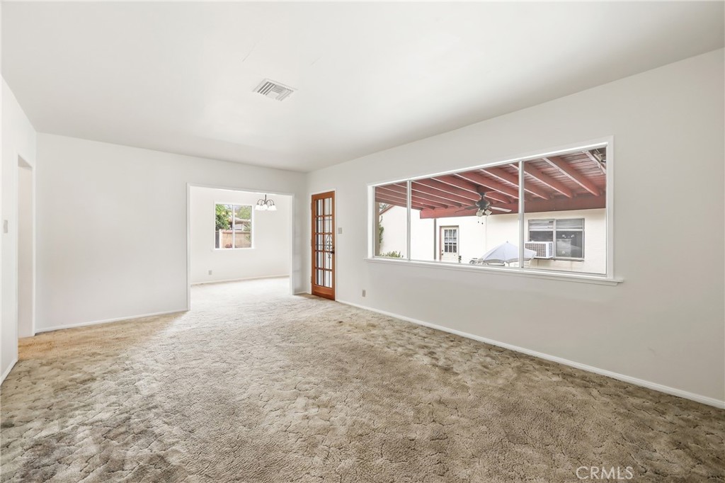 836 N 10th