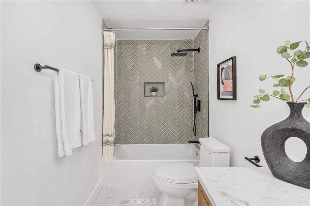 Vista (Turtle Rock) (VT) - Residential