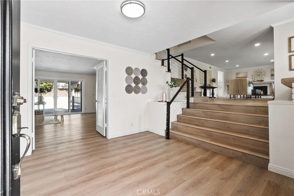 Photo of 19201 Barrett Lane, North Tustin, CA 92705 (MLS # OC26013544)