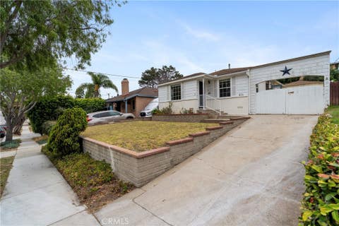 Photo of 836 Eucalyptus Drive, El Segundo, CA 90245 (MLS # SB26123833)