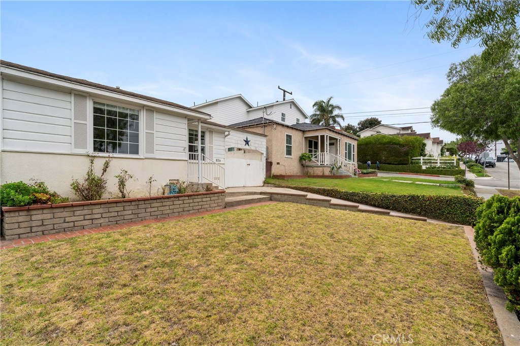 836 Eucalyptus Drive