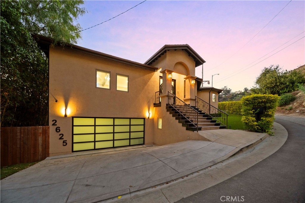 2625 Hargrave