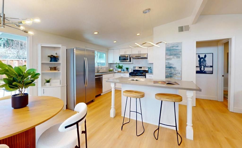 Photo of 696 Lakehaven Drive, Sunnyvale, CA 94089 (MLS # ML82040227)