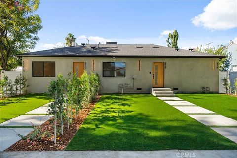 Photo of 6935 Jellico Avenue, Lake Balboa, CA 91406 (MLS # SR25269283)