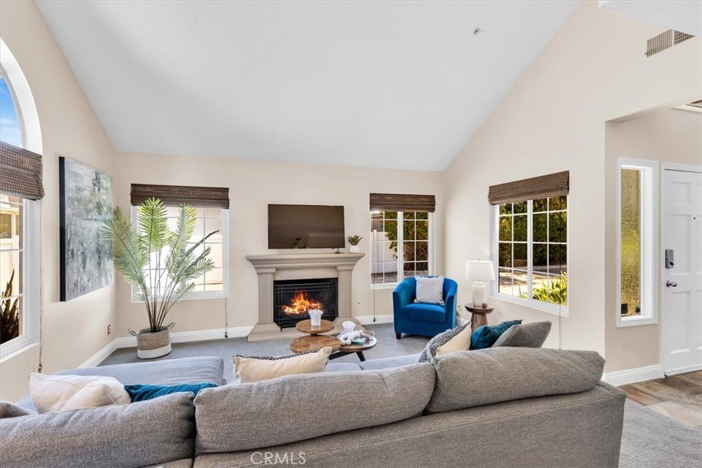 2626 Santa Ana 3