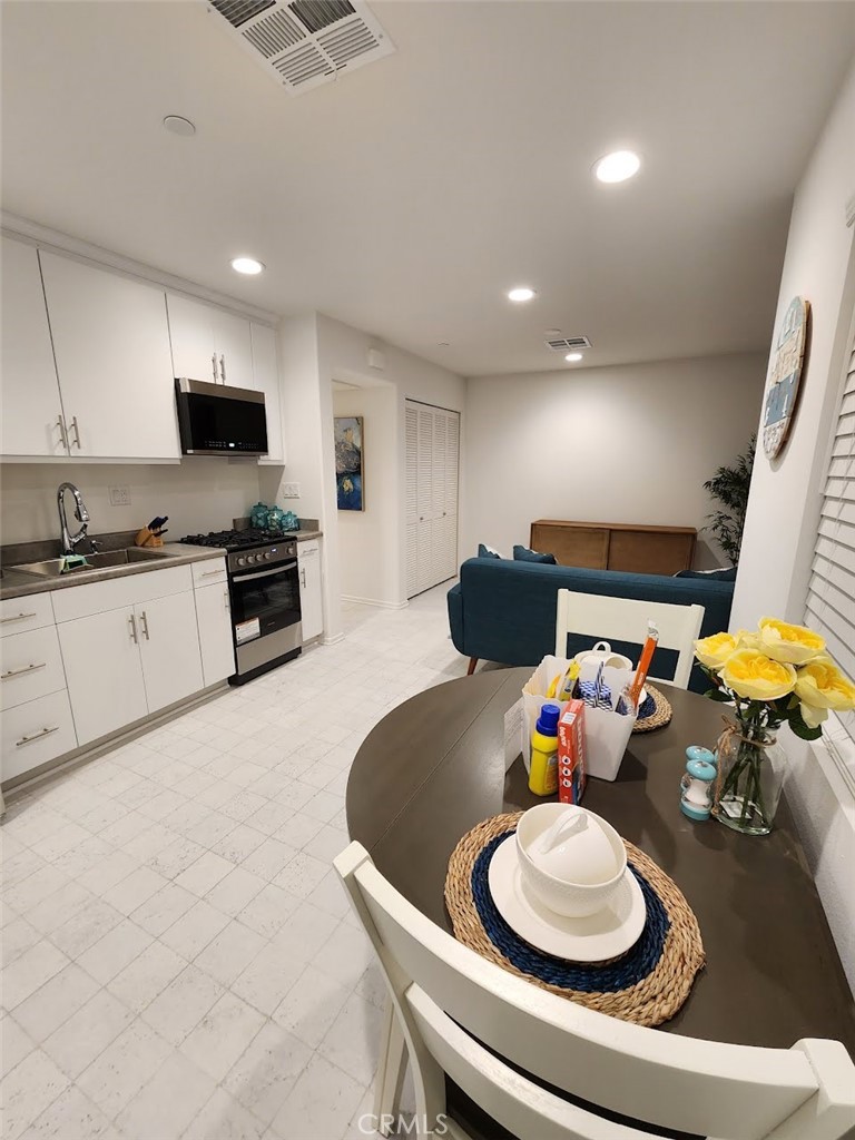 Welcome to this newer upper level casita, with full kitchen, private entrance, washer / dryer in unit, and driveway parking. This casita is fully furnished and ready for you to move right in, located in the Verdemont Community. One driveway parking space is permitted as well as ample street parking for secondary vehicles is available. Separate keyed mailbox. This unit gives you all the perks of living on your own. Utlities and WiFi included in rent.