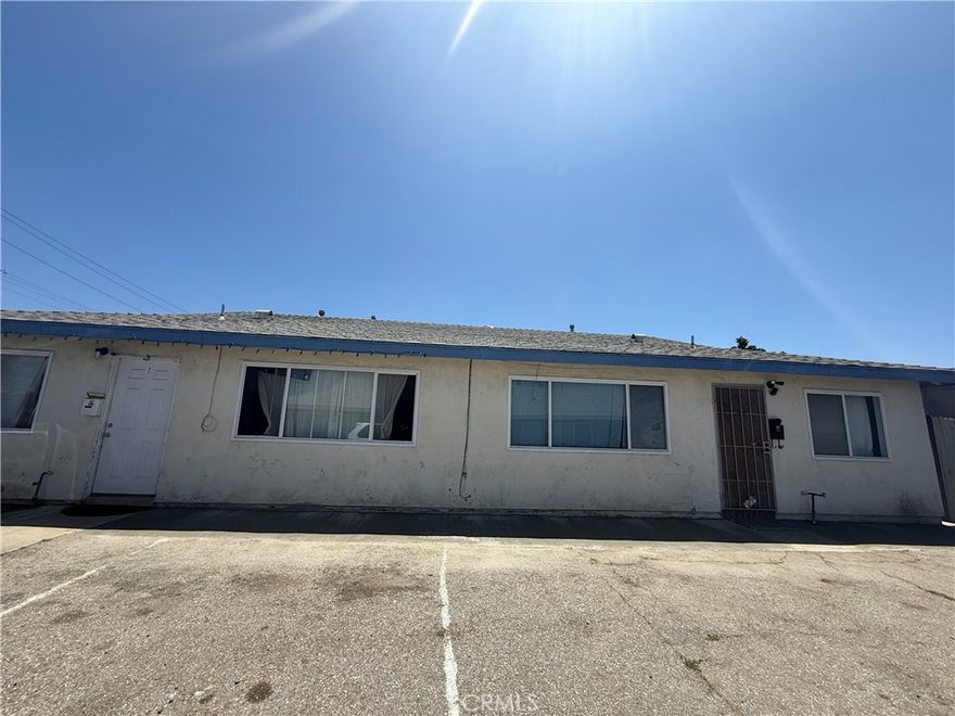 GREAT CASH-FLOW INVESTMENT PROPERTY! Legal duplex with detached ADU. 2beds/1bath for each unit duplex and a studio for the detached ADU with 1 car garage. 10minutes driving to the beach and property is right across from Lakeview school.