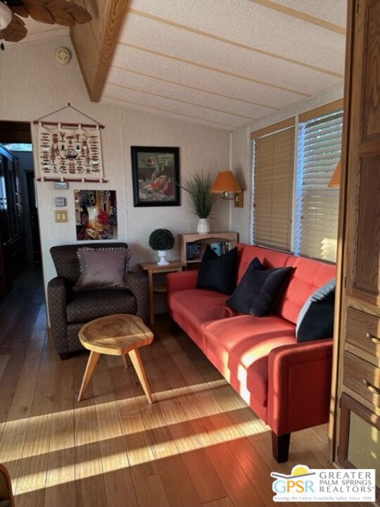 Desert Shadows Rv Re - Residential Lease