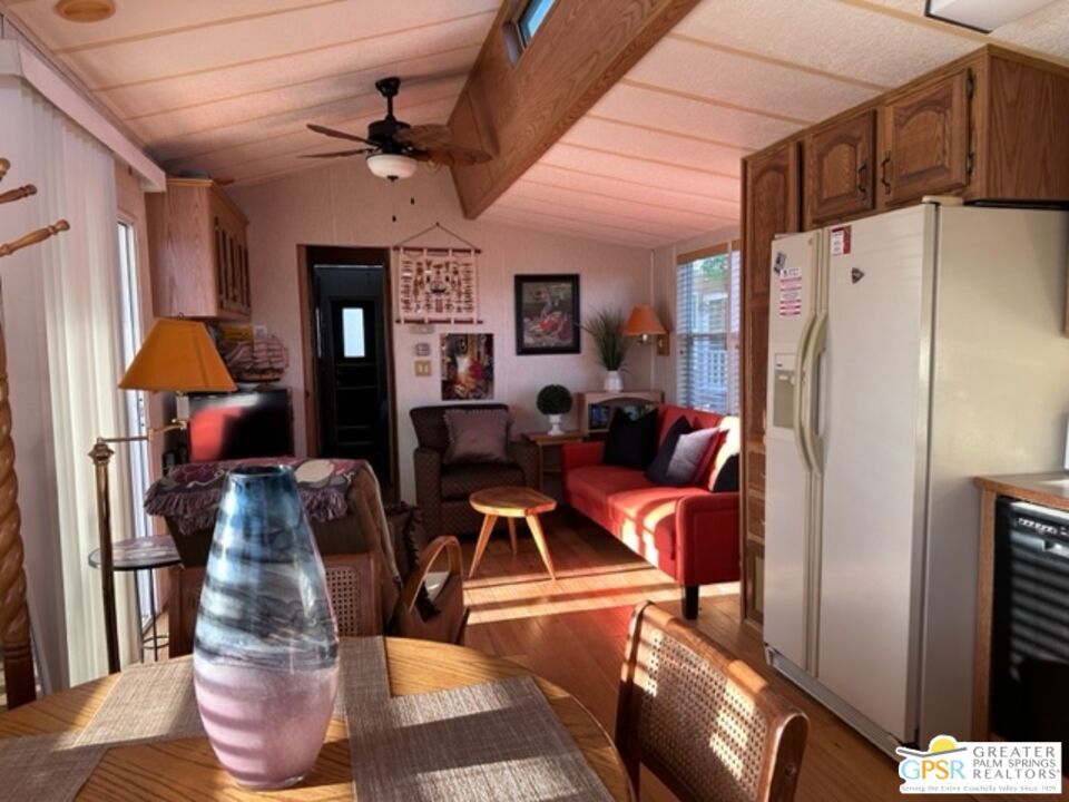 Desert Shadows Rv Re - Residential Lease