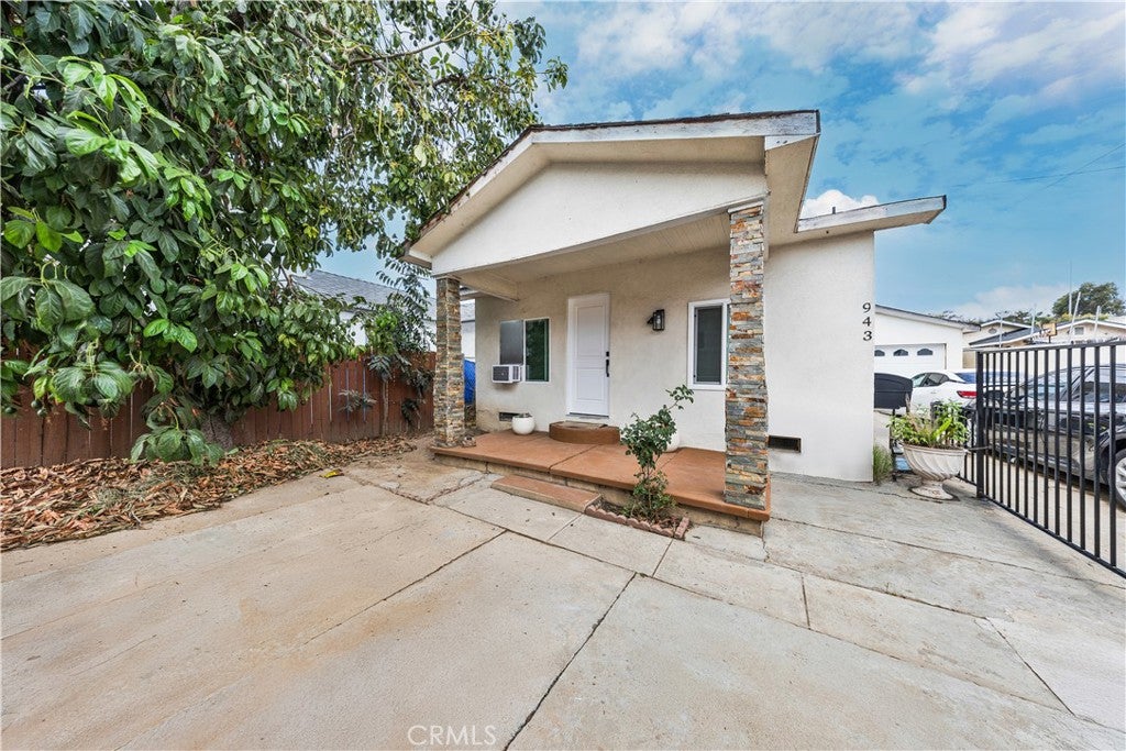 943 S Ford Boulevard