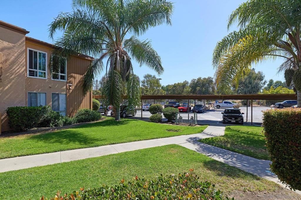 1051 Rock Springs 120