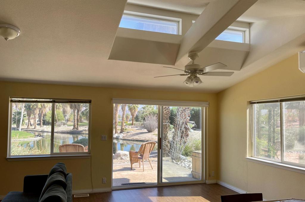 1010 Palm Canyon Dr. 394
