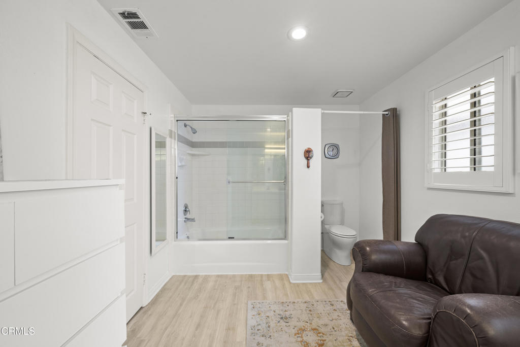 Oxnard Shores: Driftwood 1 - 2901 - Residential