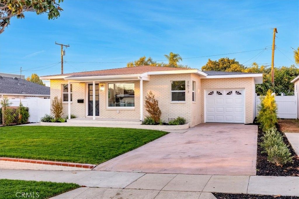 Photo of 2617 Alvord Lane, Redondo Beach, CA 90278 (MLS # IG25241065)