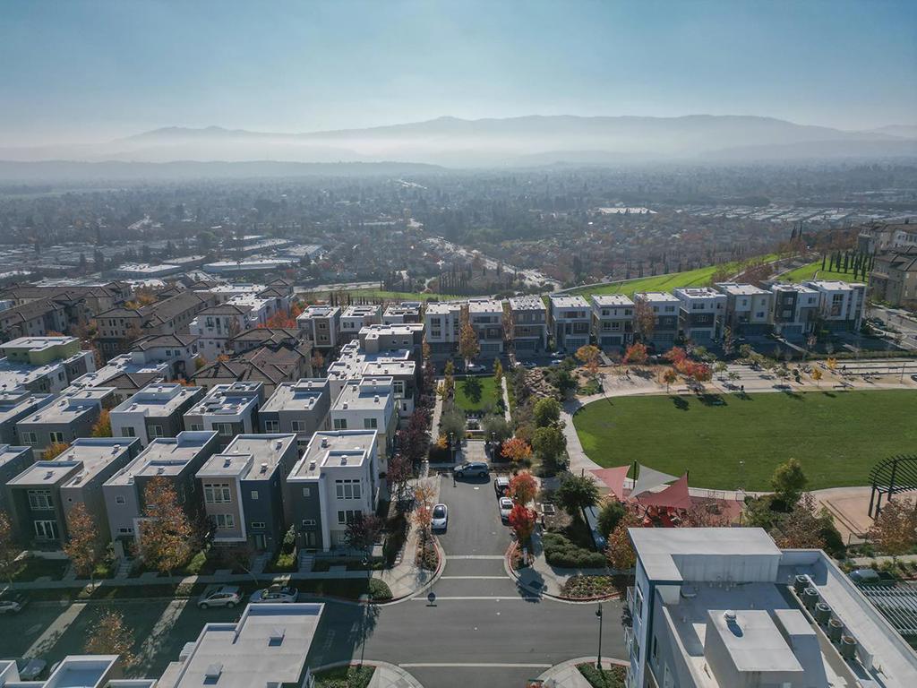 Properties 3 2981 Henry Miller Place 10