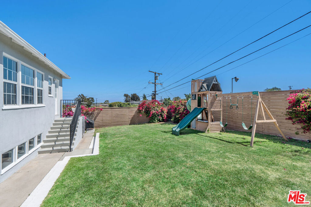 4949 Onaknoll Avenue
