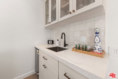 Tiny photo for 68237 Risueno Road, Cathedral City, CA 92234 (MLS # 26104676)