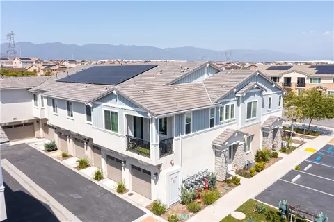 16570 Wyndham Ln Unit 1, Fontana, CA 92336 - MLS#: CV26093343